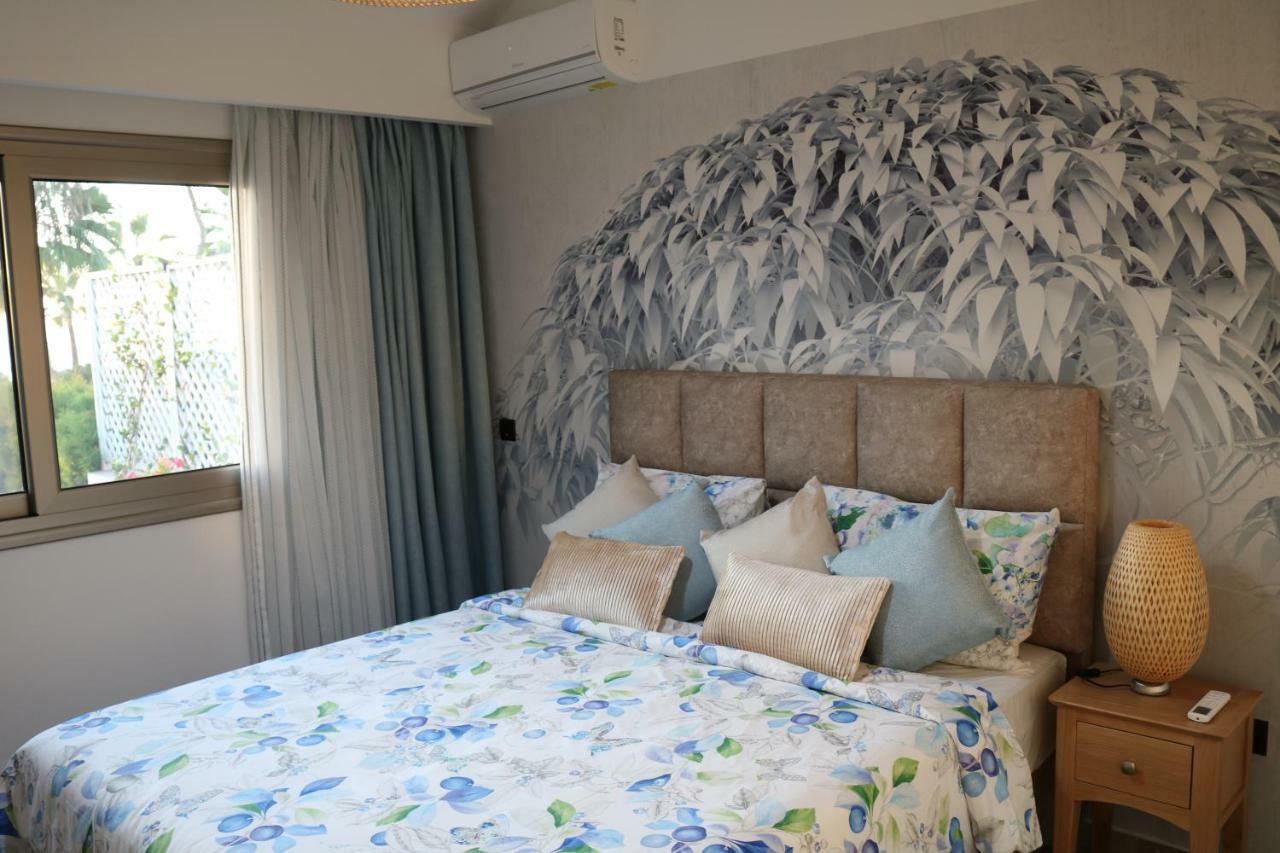 Yulya Villa By Taimoura Paphos Exteriér fotografie