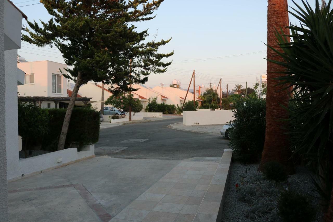 Yulya Villa By Taimoura Paphos Exteriér fotografie